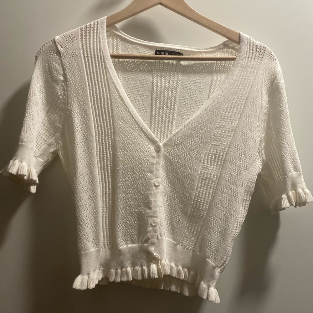 Semi-cropped Top